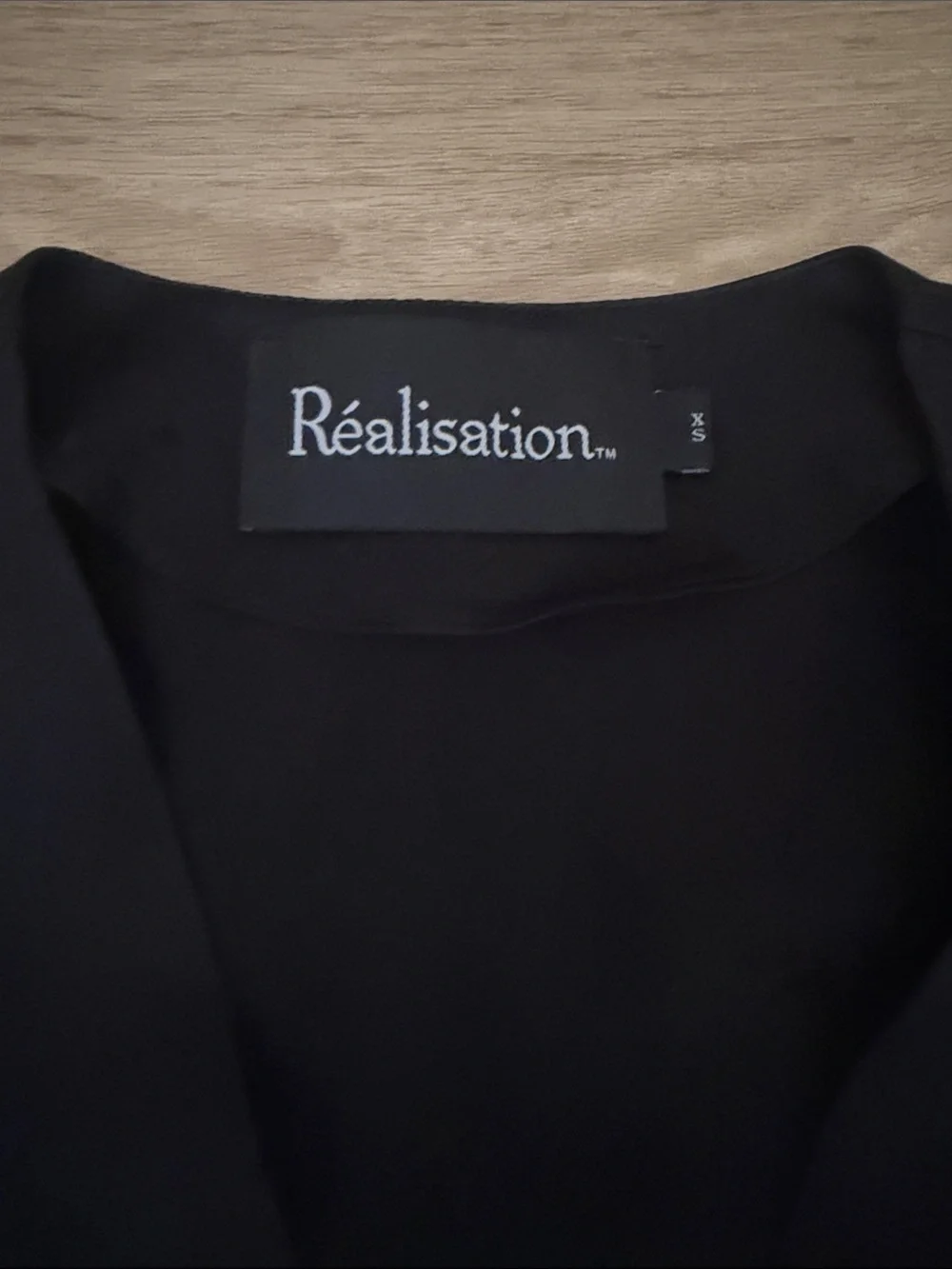 Realisation Par Kaia Voodoo Top Black Button-Front V-Neck 100% Silk Blouse